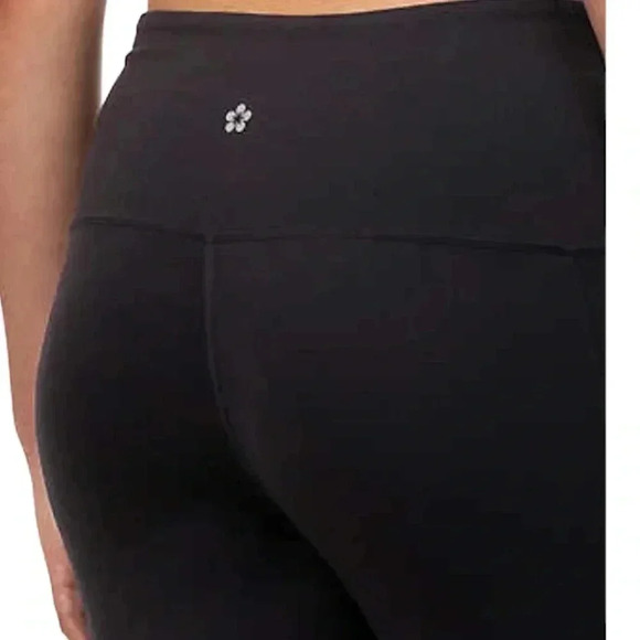 Tuff Athletics  black bootcut yoga pants Sz Medium - Picture 3 of 10